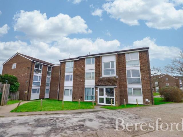 Flat for sale in Chelmsford, Essex