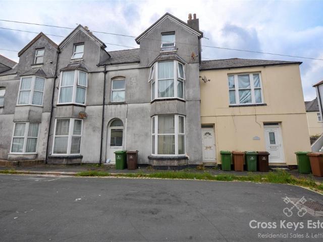 Flat for sale in Greenbank, Mount Wise