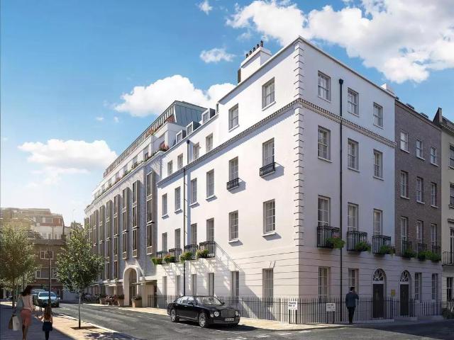 Flat for sale in Mayfair, Greater London
