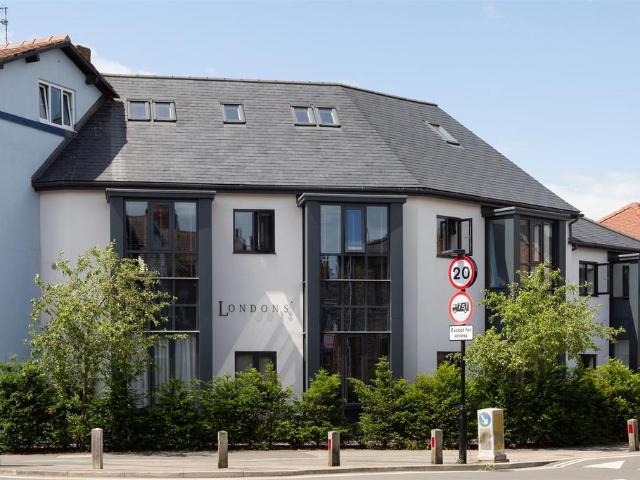 Flat for sale in High Field, York