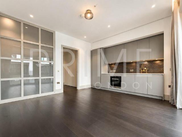 Flat for sale in Westminster, Victoria