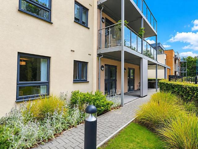 Flat for sale in Abergavenny