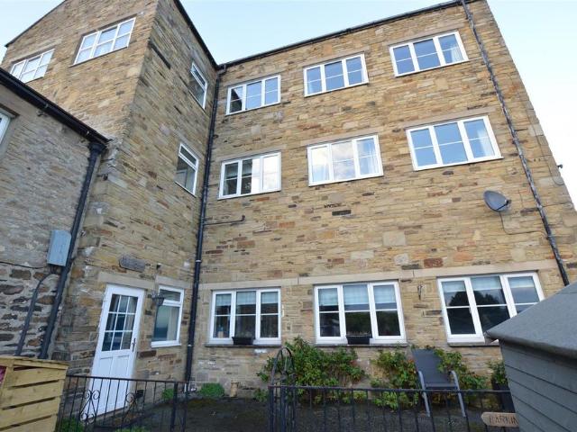 Flat for sale in Leyburn, North Yorkshire