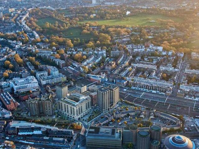 Flat for sale in Primrose Hill, Greater London