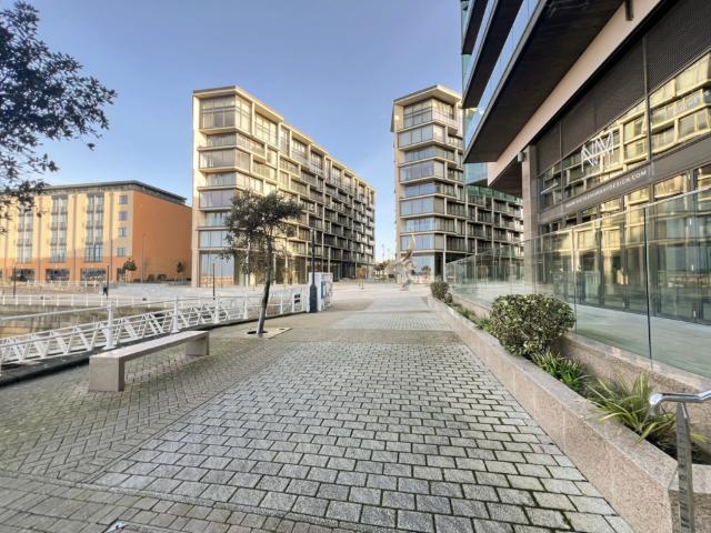 Flat for sale in St Helier, Greater London