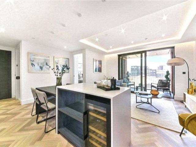 Flat for sale in The Borough, Greater London