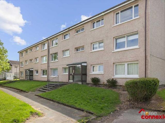 Flat for sale in Brancumhall Estate, Barassie
