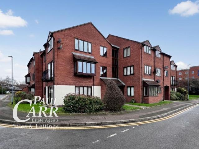 Flat for sale in Leyfields, Kettlebrook