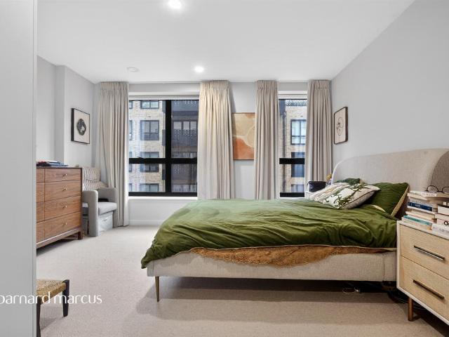 Flat for sale in London Borough of Ealing, Hanwell