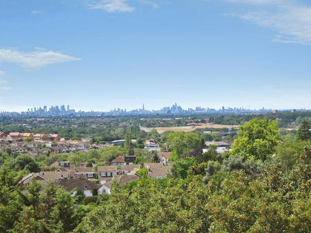 Flat for sale in Brook Street, Navestock Side