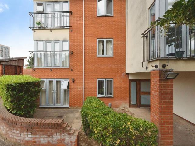 Flat for sale in Holywell Estate, North Watford