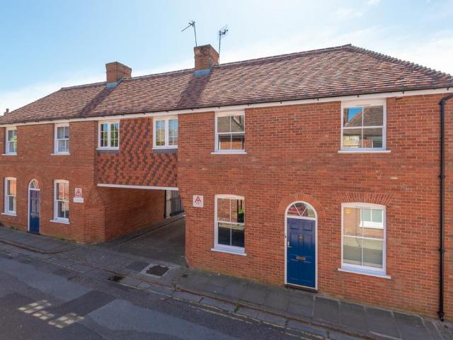 Flat for sale in St. Mildred's, The Bridge