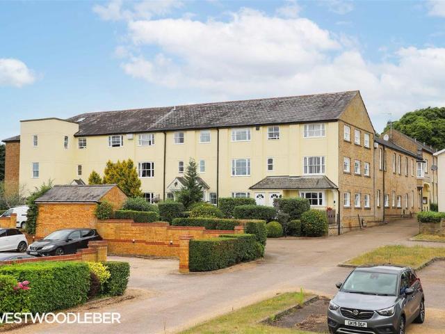 Flat for sale in Colliers End, Isle Of Man