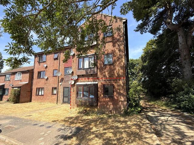 Flat for sale in Drybridge Hill, Eastbridge