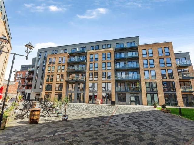 Flat for sale in Feckenham, Isle Of Man