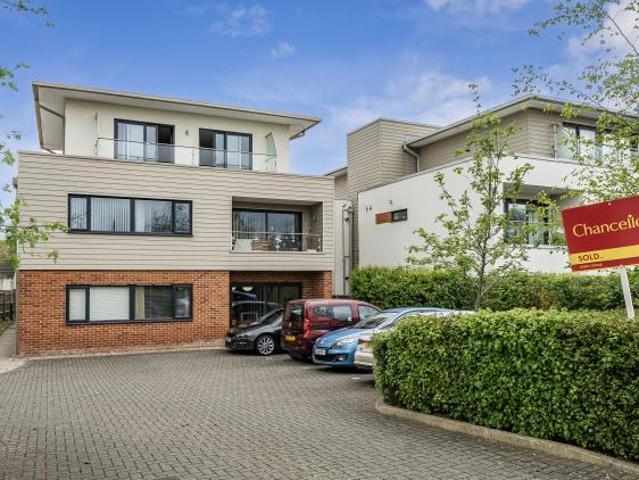 Flat for sale in Tilbury Fields, Dromore