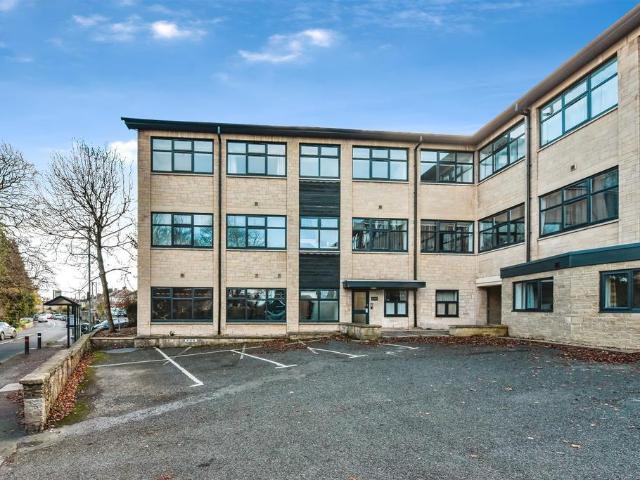 Flat for sale in Frome