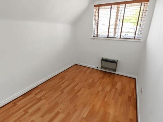 Apartment for sale in Milverton, Warwick