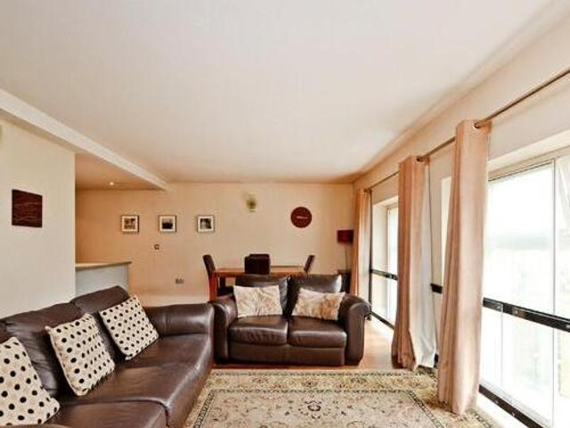House for sale in Thurlstone, South Yorkshire