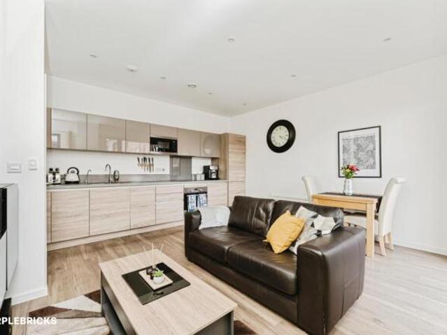 Apartment for sale in Cat Hill