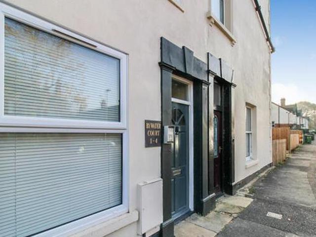 House for sale in Surrey, England