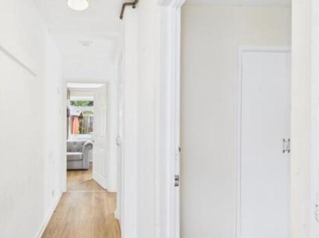 Apartment for sale in Hampshire