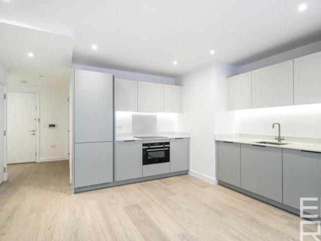 Apartment for sale in Canning Town, Greater London