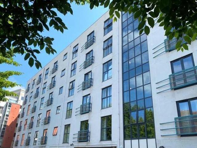 House for sale in Feckenham, City Of Bristol
