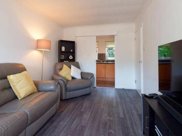 Apartment for sale in Chryston, Scotland