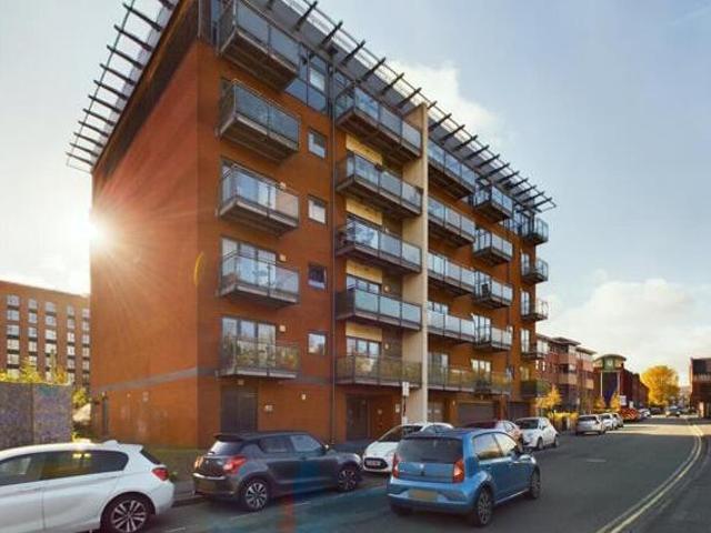 House for sale in Kenwood, South Yorkshire