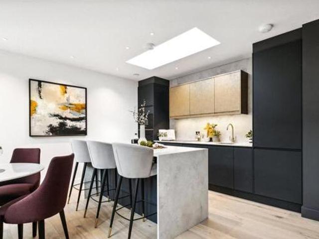House for sale in Lyons, Greater London