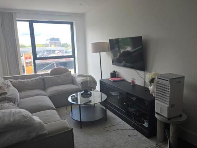Apartment for sale in Navestock Side