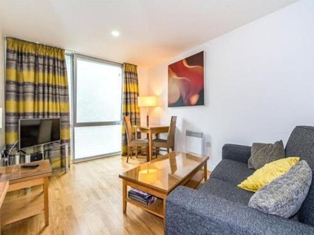 House for sale in Birkenhead, Liverpool City Region