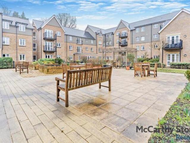 Apartment for sale in Swansea Gate Business Park, Jersey Marine