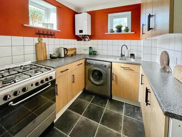 Apartment for sale in Poole, Bournemouth, Christchurch and Poole