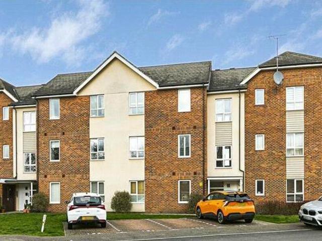 House for sale in Row Town, Surrey