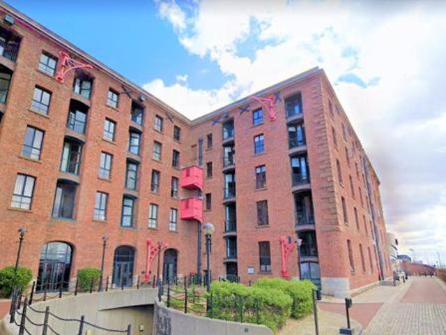 House for sale in Birkenhead, Wirral