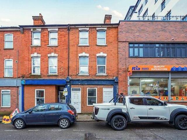House for sale in Aldershot, Hampshire