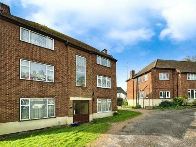 House for sale in Aldershot, Hampshire