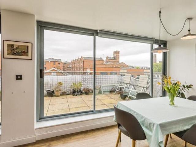 Apartment for sale in Two Mills, Cheshire