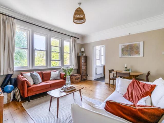 Apartment for sale in Reading
