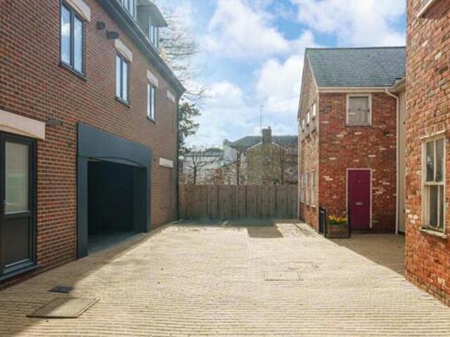 House for sale in Bolton Low Houses, Hampshire