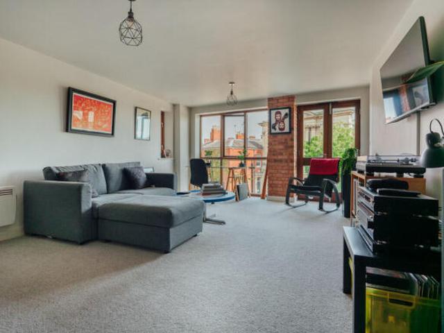 Apartment for sale in Worcestershire