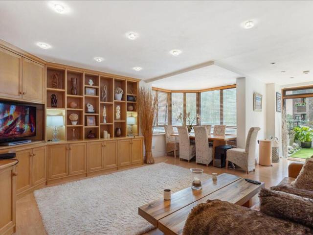 Apartment for sale in Fulham