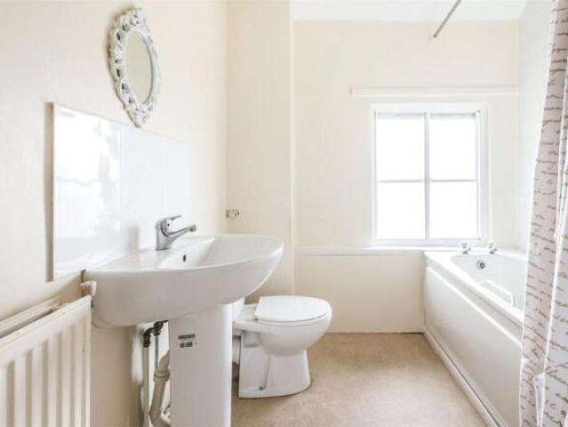 Apartment for sale in Bedford