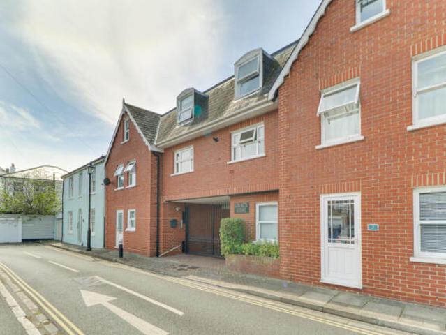 Apartment for sale in Southsea, Portsmouth