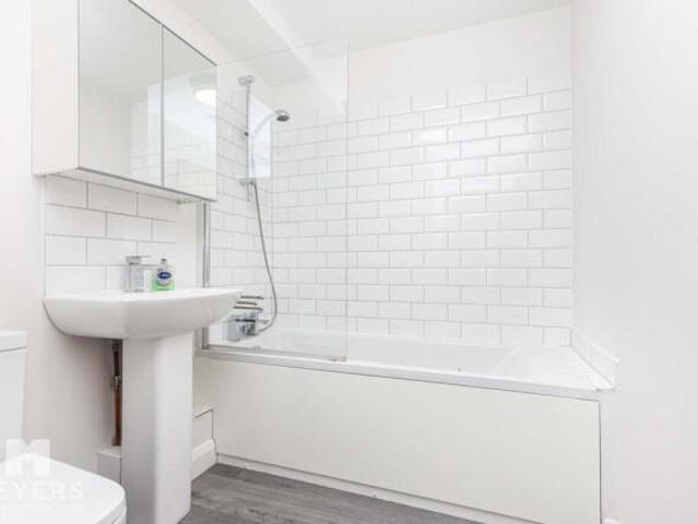 Apartment for sale in Bournemouth