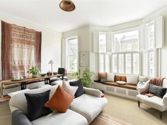 Apartment for sale in Cat Hill
