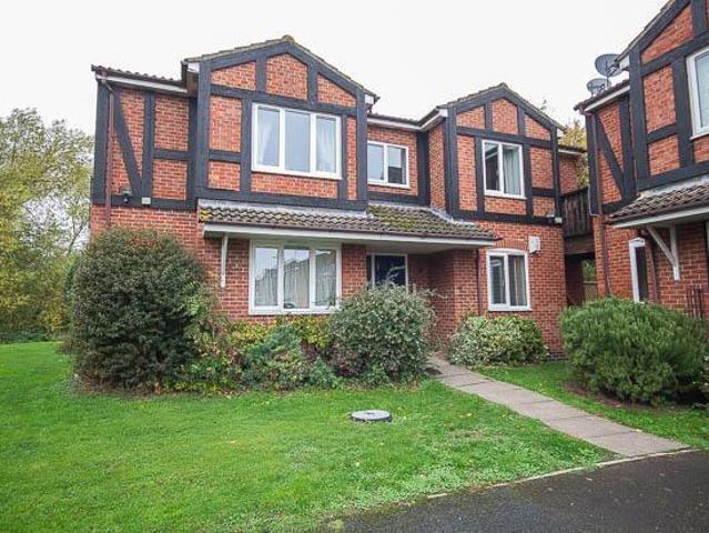 Apartment for sale in Golden Valley, Gloucestershire