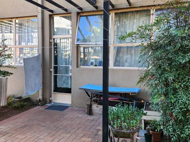 Apartment for sale in Vosloorus, Gauteng